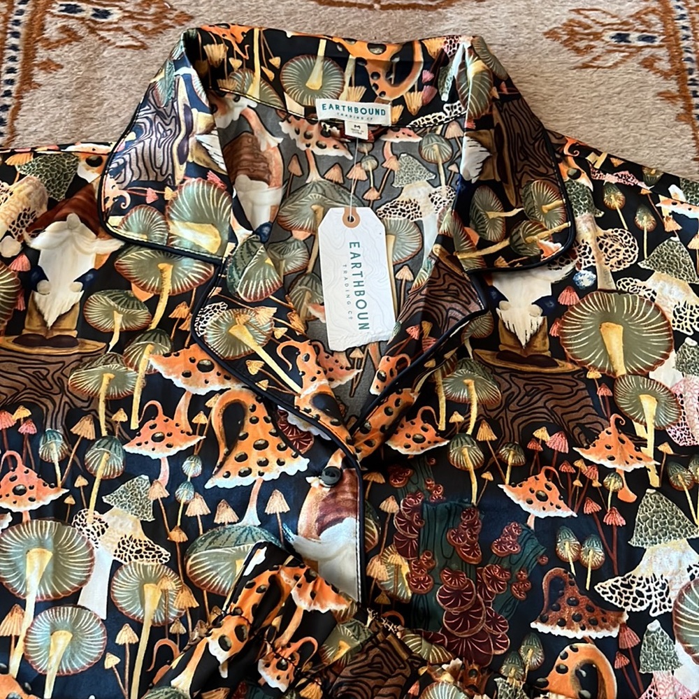 NWT Earthbound Mushroom Pajama Set - Picture 4 of 4